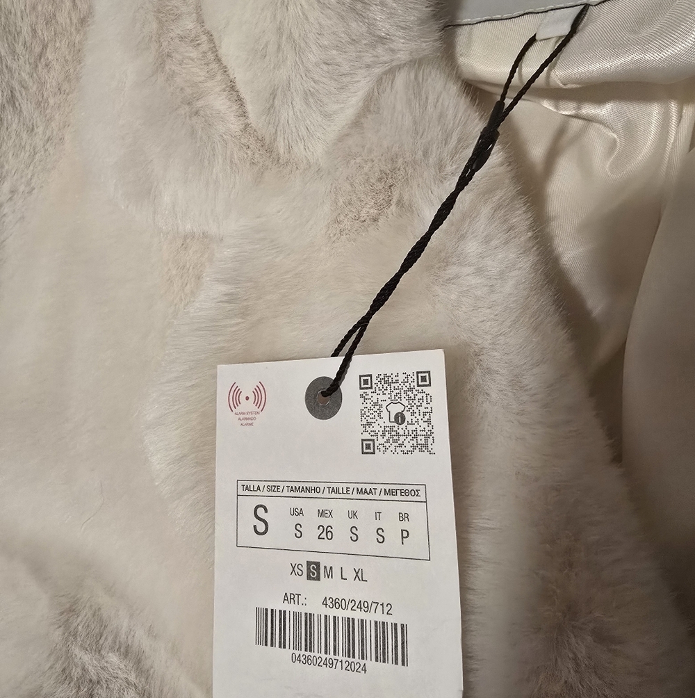 ZARA Women's Faux Fur Belted Coat ZW Collection(Ecru, US S, M, L /EUR S, M, L) - Picture 15 of 15